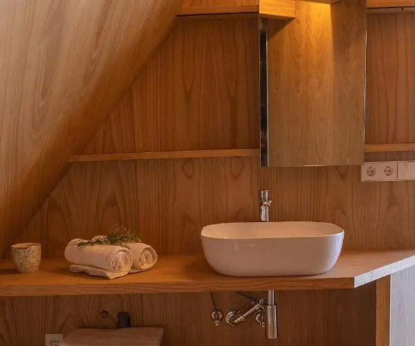 De Xaras, Mimosa * Marín